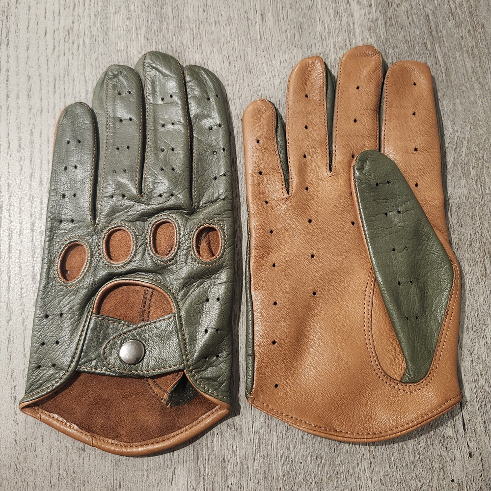 Men's Leather Driving Gloves - Green and Tan